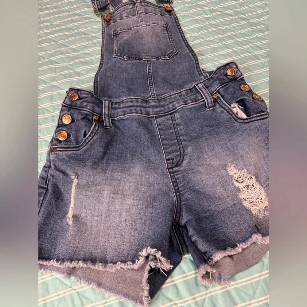 Celebrity Pink Overalls Size S Junior Jeans Shorts Bib Straps Stretch Blue Denim